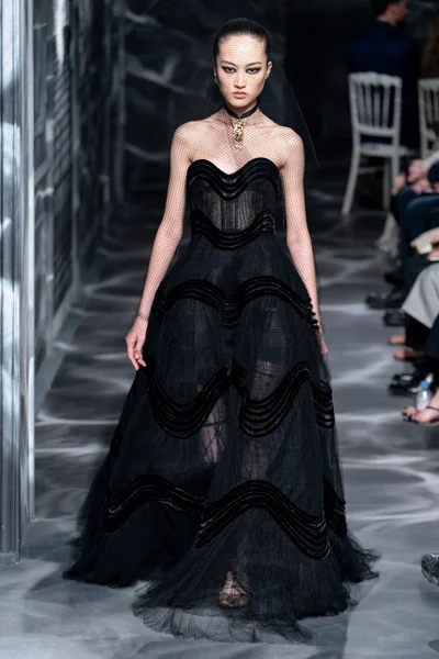 Look 44